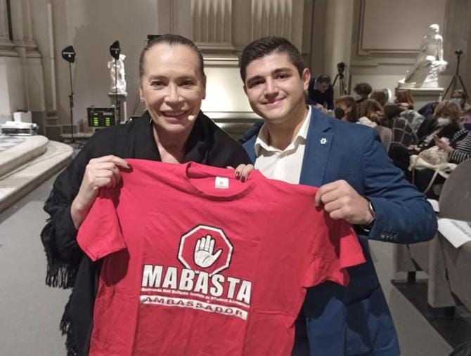 Mirko Cazzato finalista al “Nobel” degli studenti per la sua startup contro il bullismo
