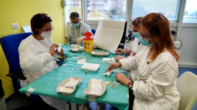Puglia, terza dose dal primo dicembre per giovani dai 18 anni in su