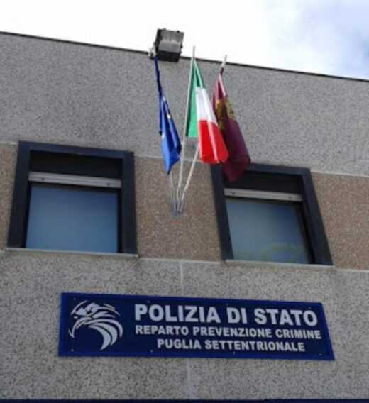 Fermato con 1 chilo di hashish nello zaino, un arresto nel foggiano Fermato con 1 chilo di hashish nello zaino, un arresto nel foggiano