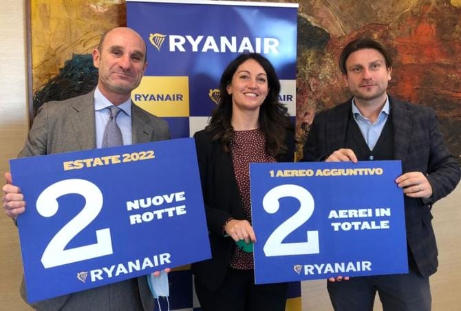Da Brindisi si volerà per Perugia e Stoccolma con Ryanair