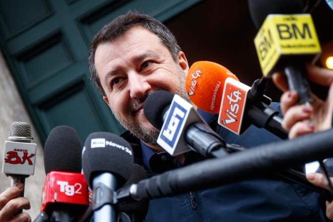 Salvini a Bari: «Lo sciopero è un atto contro l’Italia»