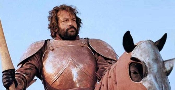 La Città della Disfida omaggia l’ultimo Fieramosca: a Barletta il ricordo di Bud Spencer La Città della Disfida omaggia l’ultimo Fieramosca: a Barletta il ricordo di Bud Spencer