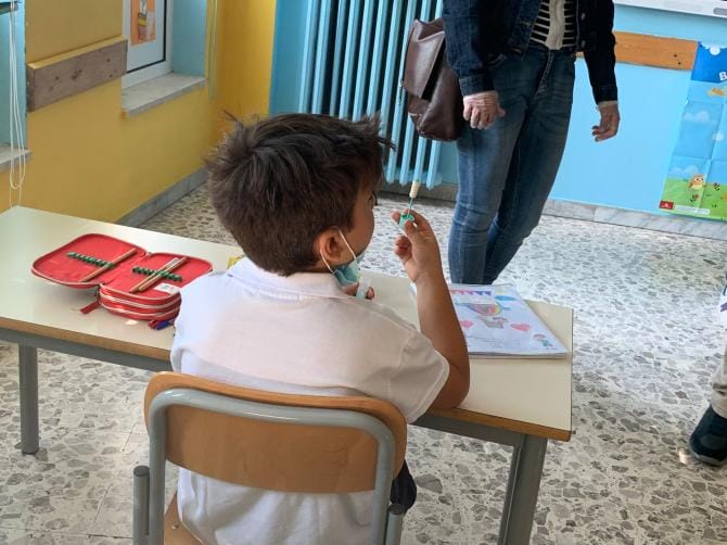 Covid: 147 positivi nelle scuole del barese in una settimana. Quasi il doppio rispetto alla precedente
