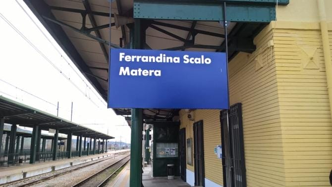 Basilicata, dov’è la ferrovia di Matera? Siamo alle interrogazioni parlamentari