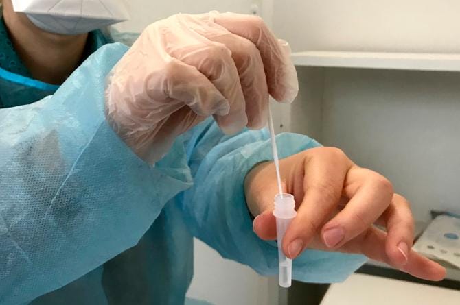 Covid, in Basilicata 270 positivi su 2.212 tamponi processati. Un morto