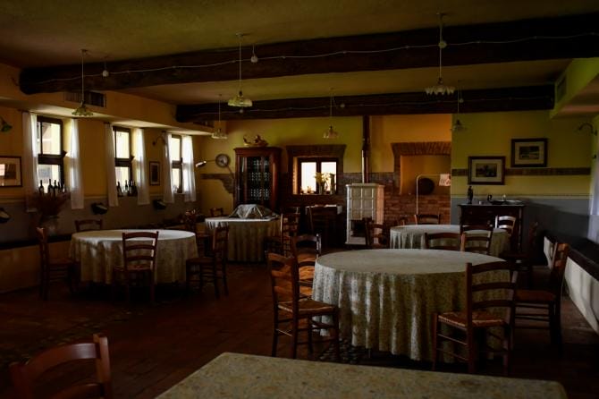 Covid, Coldiretti Puglia: «Fioccano disdette per cenoni e pranzi di fine anno»