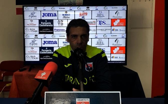 Taranto, oggi il rompete le righe per quattro giorni