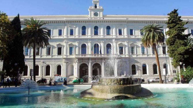 Covid, su richiesta degli studenti esami da remoto all’UniBa fino al 31 gennaio Covid, su richiesta degli studenti esami da remoto all’UniBa fino al 31 gennaio