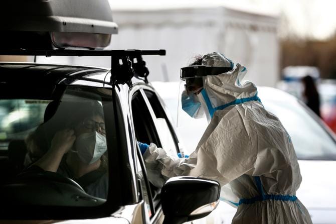 Gimbe: impennata di nuovi casi Covid. In Puglia e Basilicata +94% in una settimana