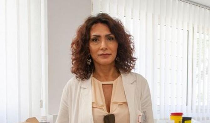Covid, Chironna: «Ci aspettano settimane complicate. Conviene vaccinarsi»