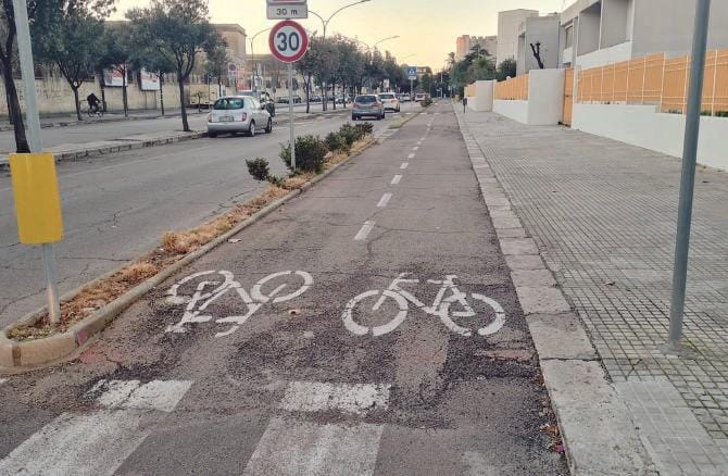 La bicipolitana, un miraggio. Le piste non sono collegate