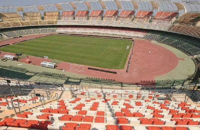 Lo stadio San Nicola pronto a rifarsi il look. Tramonta l’ipotesi di riduzione dei posti Lo stadio San Nicola pronto a rifarsi il look. Tramonta l’ipotesi di riduzione dei posti