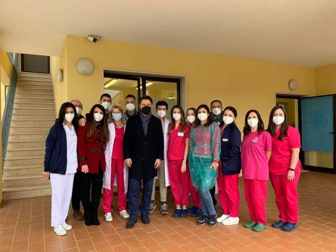 San Giovanni Rotondo, Giuseppe Conte visita l’hub vaccinale