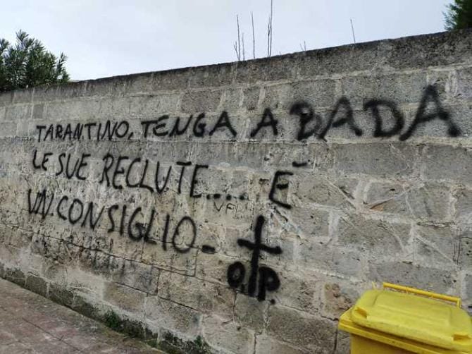 Nardò. “Tenga a bada le sue reclute”, scritta intimidatoria contro il comandante della Polizia locale