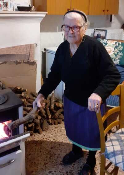 Orsara di Puglia in festa per i 100 anni di nonna Lucia