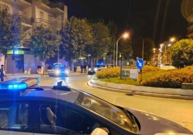 Andria, custode di un parcheggio ridotto in fin di vita: in manette padre e due figli di Orta Nova