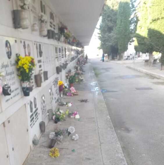 Conversano, identificati gli autori dei furti di rame al cimitero: 3 giovani denunciati
