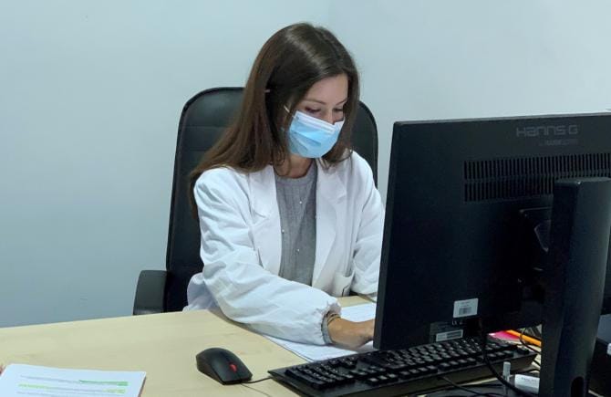 Bari, Covid: in una settimana 767 nuovi positivi e 94 classi in quarantena nelle scuole della provincia