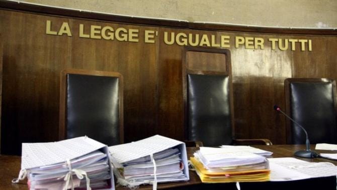 Uccise il fidanzato mentre dormiva, 26enne di Bitritto condannata a 16 anni