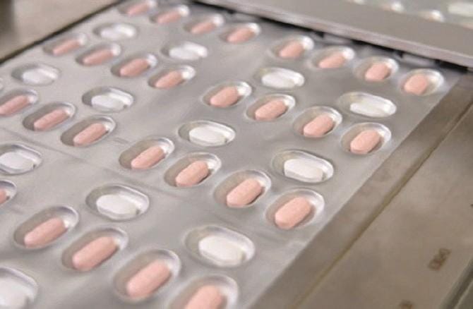 Pfizer: arriva la pillola