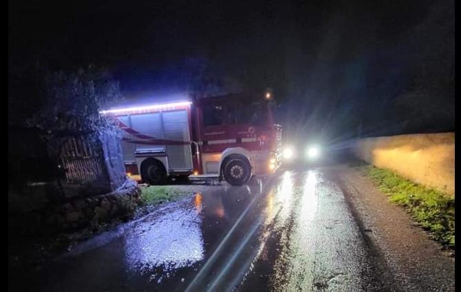 Terlizzi, incendio doloso distrugge un casolare sulla strada dei Portoni
