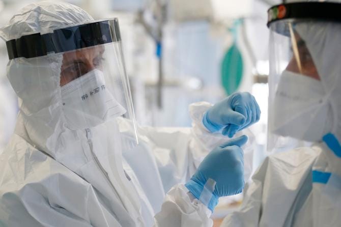 Covid, 2.209 nuovi casi in Puglia. Non ci sono decessi