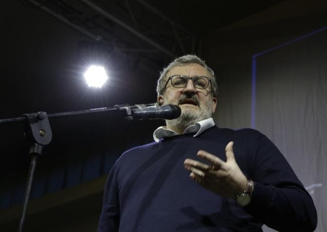 Eletto Mattarella ora tocca agli assessori. Settimana decisiva per Emiliano e la giunta regionale