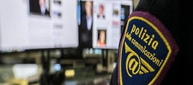 “Revenge porn”: estorce 24mila euro a una donna per non diffondere foto di nudo: 30enne in manette