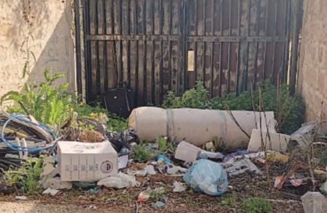 Palese: sacchetto selvaggio, ci risiamo. Ora via Pizzillo è una discarica
