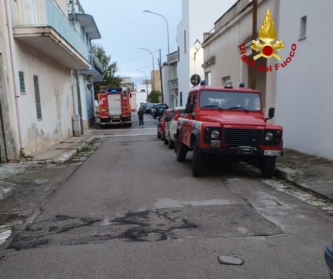 Anziano trovato morto in casa a Salve: era riverso nel vano cucina