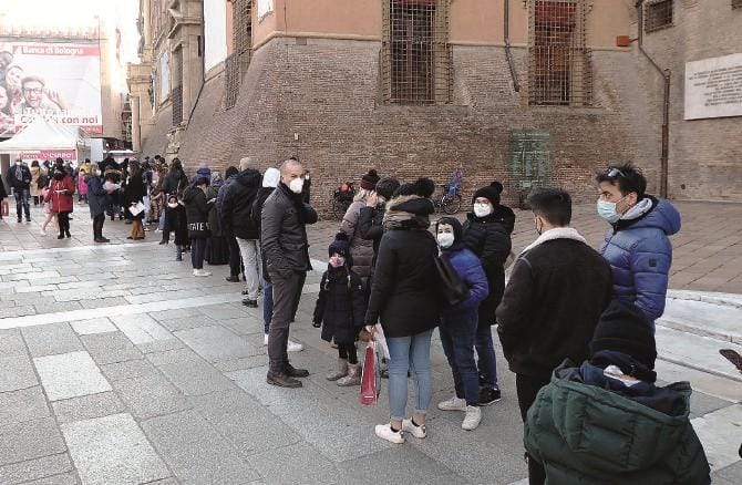 Covid, l’emergenza sta per finire