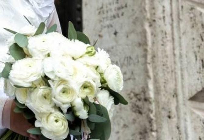 Promessa in sposa a soli 12 anni: giudice toglie potestà genitoriale alla madre