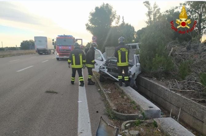 Auto contro un van: morto un 58enne di Ostuni. Feriti gli occupanti del furgone