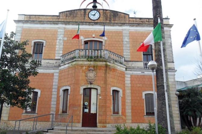 Voto di scambio: ai domiciliari l’assessore alla cultura del comune di Neviano