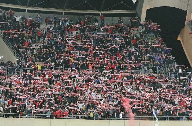 Bari, è emorragia di tifosi: spettatori in calo rispetto alla Serie D