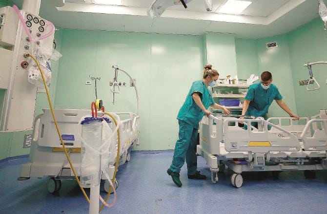 Frena la curva del contagio. Si respira aria di normalità