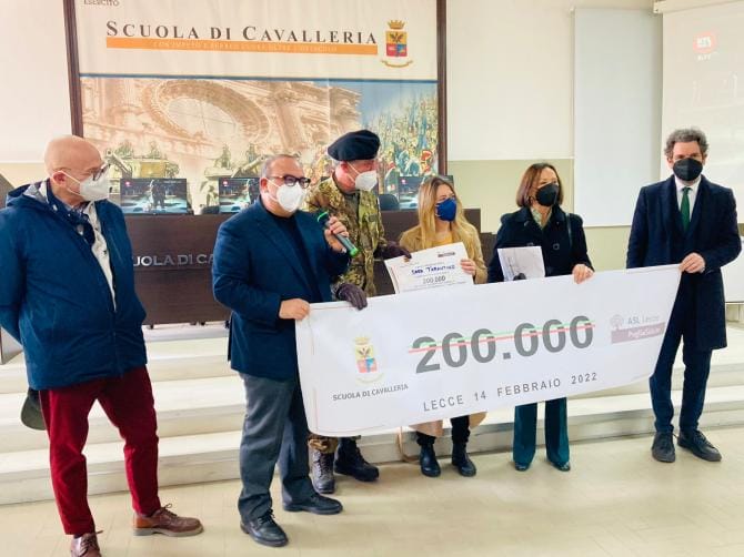 Record di somministrazioni nell’hub di Lecce: la dose 200mila a una 35enne incinta