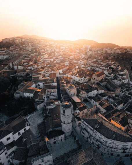 Monte Sant’Angelo guida l’associazione “Borghi più belli d’Italia” in Puglia
