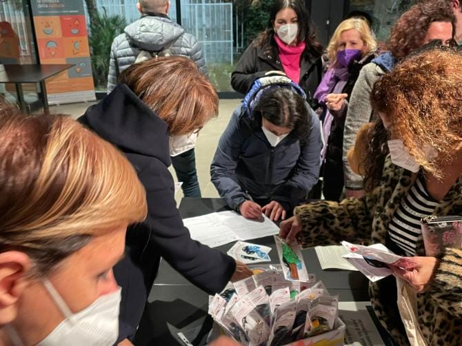 Lotta alla discriminazione e alla violenza di genere: a Bari nasce “Generare culture nonviolente”