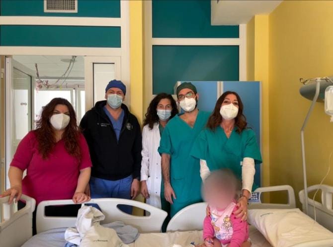 Operata a Bari bimba di 2 anni con una grave malformazione ai piedi