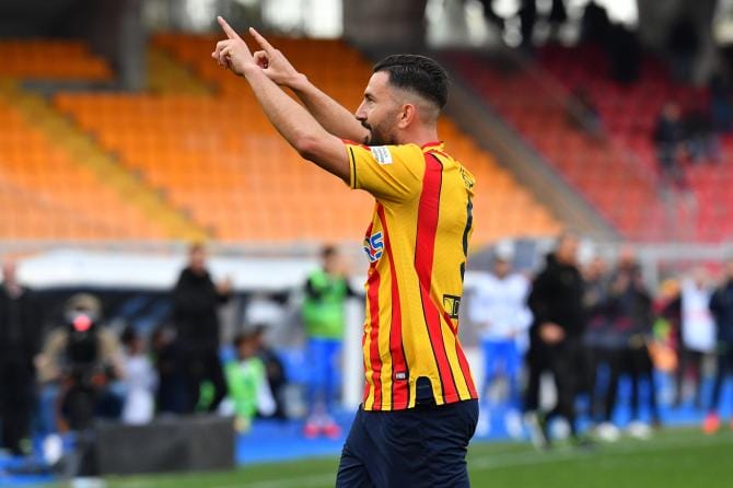 Coda riporta il Lecce in testa. Mister Baroni: «Stiamo facendo qualcosa di importante»