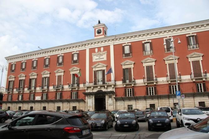 Tim: Cgil Puglia, domani sciopero contro scorporo rete