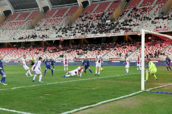 Antenucci rialza il Bari: i biancorossi tornano a vincere al San Nicola