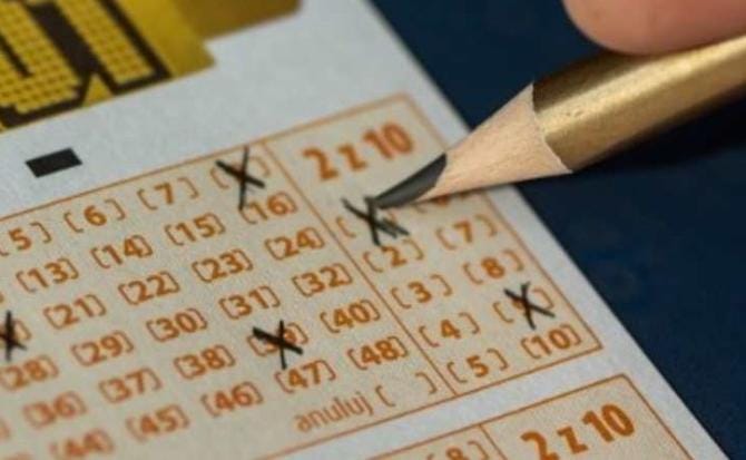 Bari, vinti quasi 195 mila euro all’Eurojackpot in un’edicola di Japigia