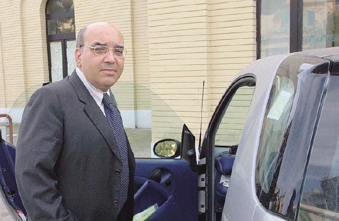 «Fu il giudice a chiedere soldi». Così si difende l’ex penalista