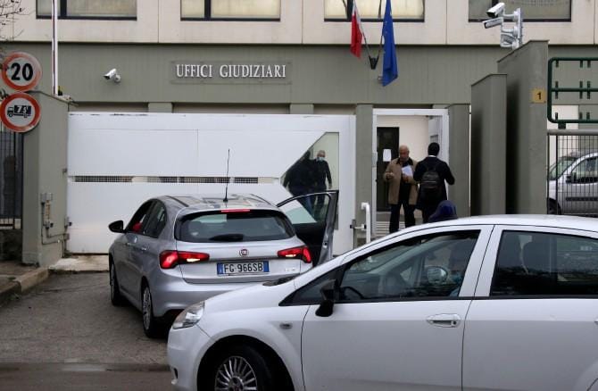 Sedici anni dai reati. Il tribunale: “Prescritti”.  il riciclaggio contestato a nove persone