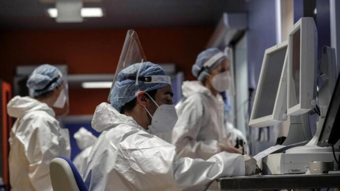 Covid, 3.696 nuovi positivi in Puglia e 9 morti. Il tasso di positività sale al 13,4%