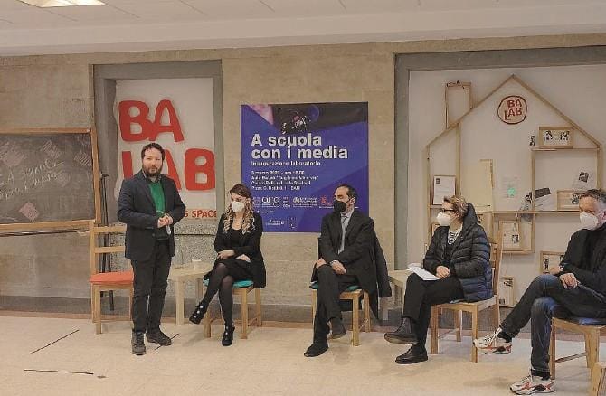 Uniba, “A scuola con i Media”. Il primo percorso formativo sulla comunicazione radiofonica