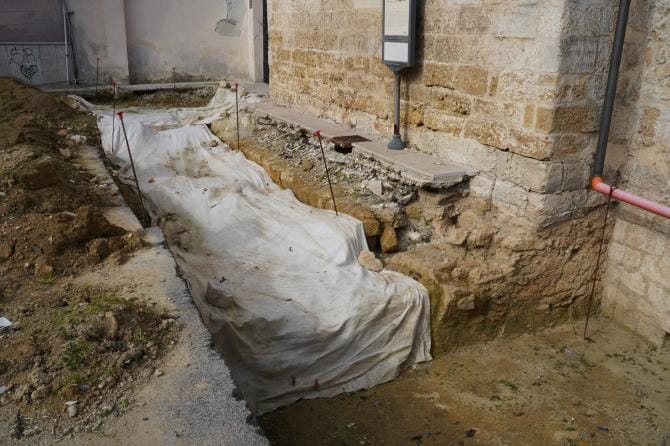 Mesagne, cimitero medievale torna alla luce durante i lavori sulla rete idrica di Aqp