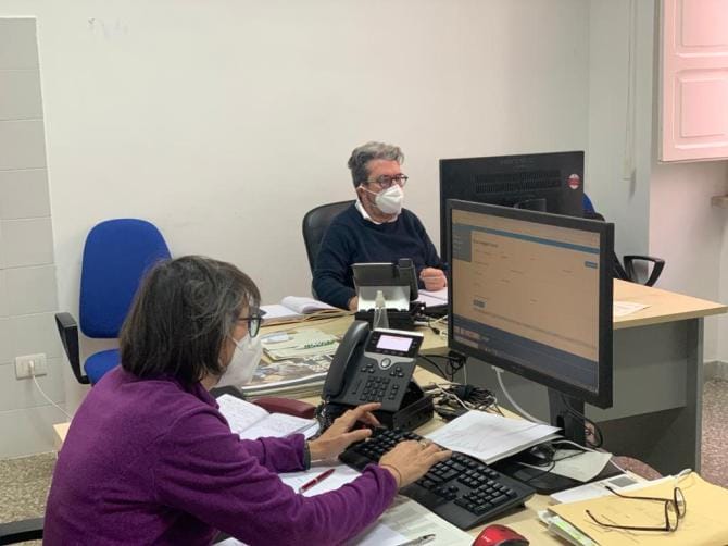 Covid, costante il calo dei nuovi positivi a scuola di Bari e provincia. Quasi dimezzate le classi in quarantena